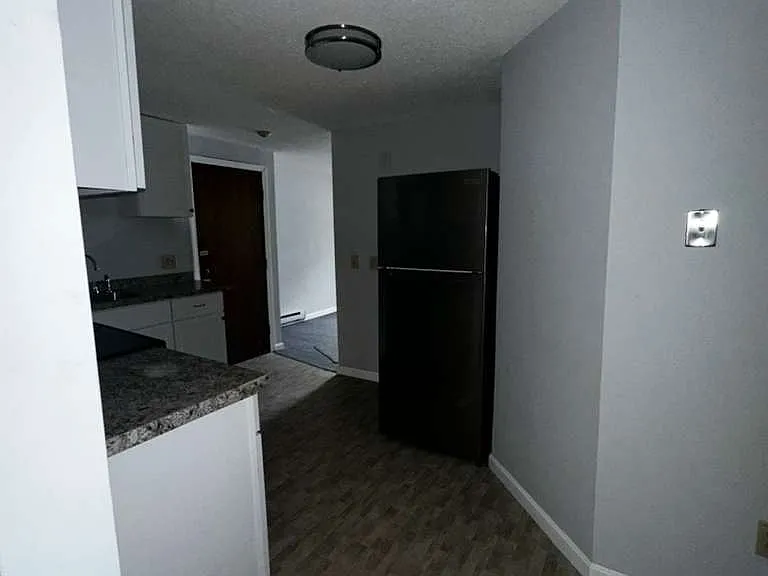 24 North St #1B — Photo 17
