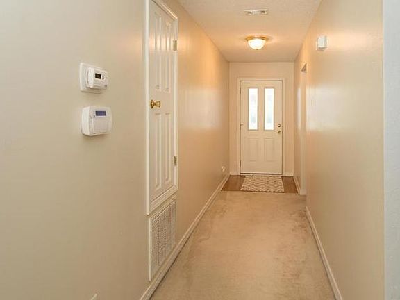2nd image of 2008 Reserve Blvd
