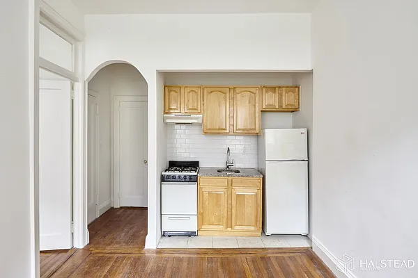 Rented by Halstead Real Estate | media 8