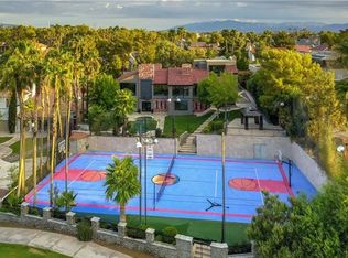 2905 La Mesa Dr, Henderson, NV 89014