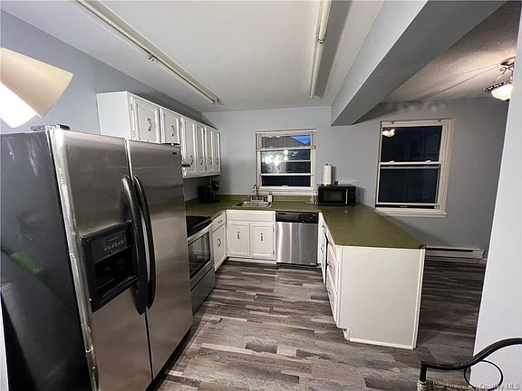 2nd image of 728 Sierra Vista Ln Unit 728