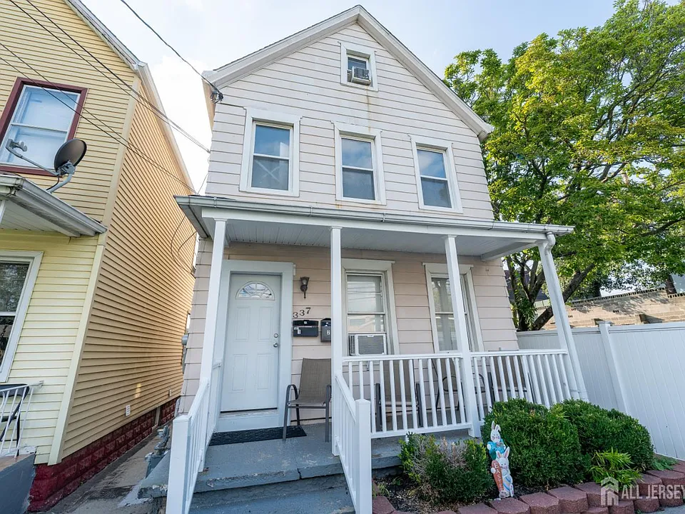 337 Convery Blvd #2