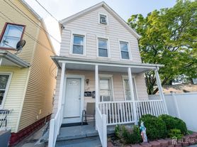 337 Convery Blvd, Perth Amboy, NJ