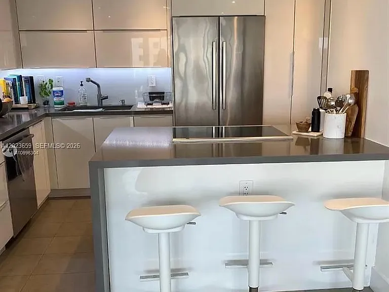 590 Ocean Dr #8B — Photo 6