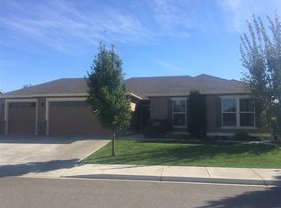 5409 W 20th Ave, Kennewick, WA 99338
