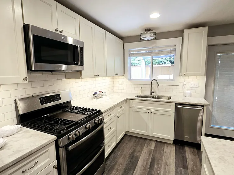 11917 NE 143rd Pl — Photo 10