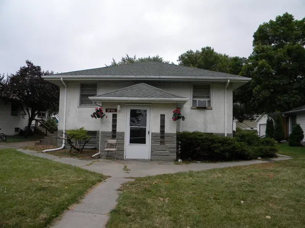 1846 Walnut St APT 3, Lauderdale, MN 55113