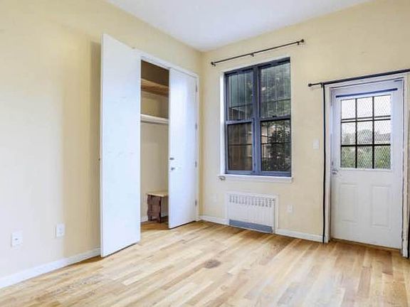 3rd image of 242 Howard Ave #1LEFT