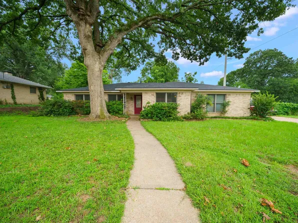 3018 Tower Dr, Tyler, TX 75701