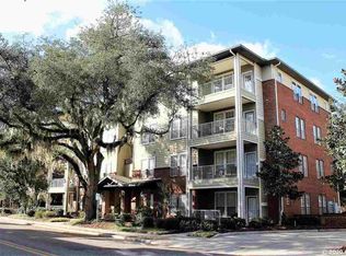 1142 SW 9th Rd APT 201, Gainesville, FL 32601