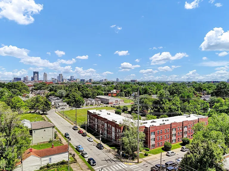 Rowan Place Apartments — Photo 30