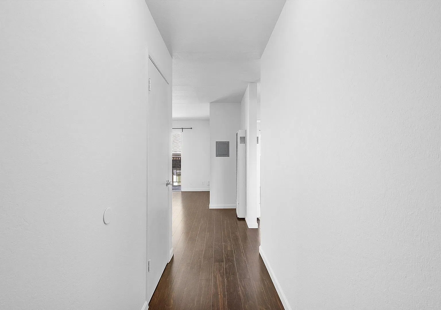 1836 Central Ave #J - 2 bedroom | 1 bath | Upper unit — Photo 3
