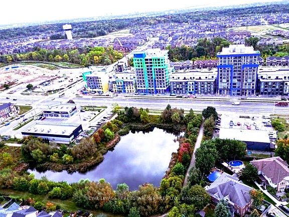 3rd image of 460 Dundas St E #1102