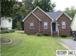 6531 Rockwell Blvd, Charlotte, NC 28269