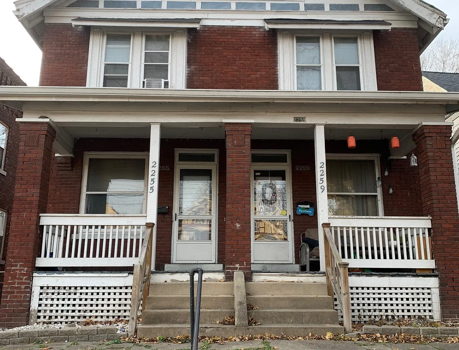 3 bed, 1305 sqft, $1,449 — Photo 1