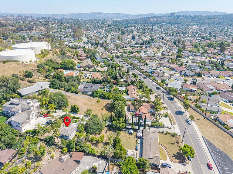 1712 Pass And Covina Rd — Photo 21
