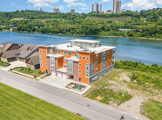 617 Manhattan Blvd #204, Dayton, KY