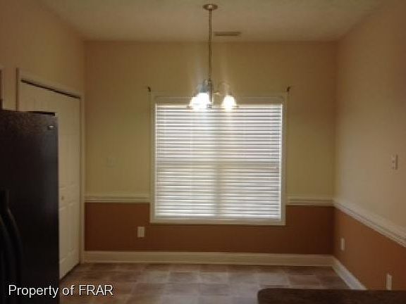 4th image of 140 Belle Chase Dr