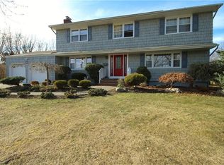 37 Clearview Rd, East Brunswick, NJ 08816