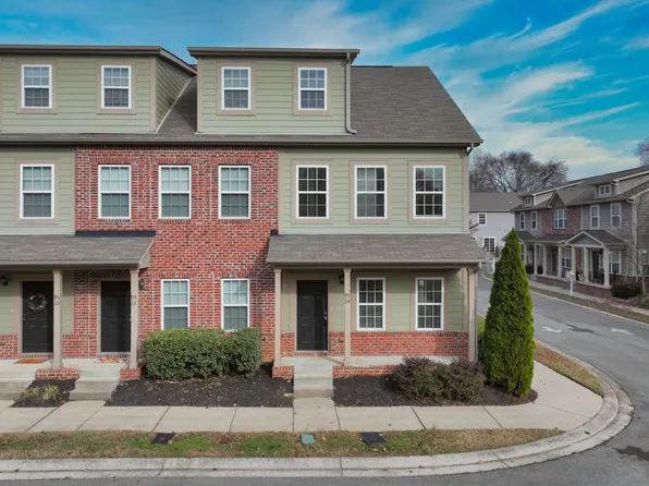 95 Plumlee Dr Unit 34, Hendersonville, TN 37075