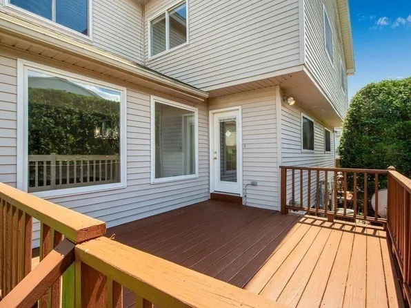 261 Captain Eames Cir #261, Ashland, MA 01721