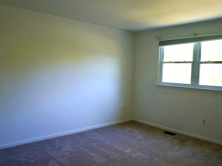 57 Braithwaite Ln — Photo 12