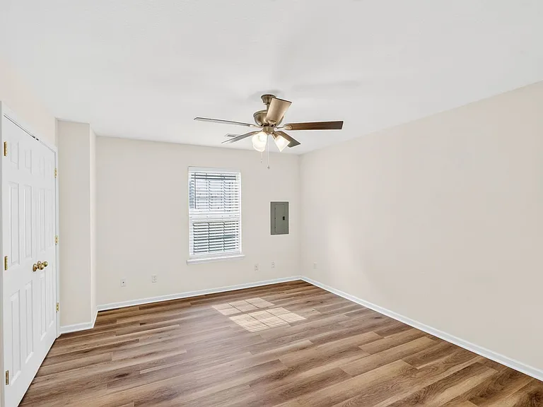 1716-1718 Juniper Dr — Photo 11