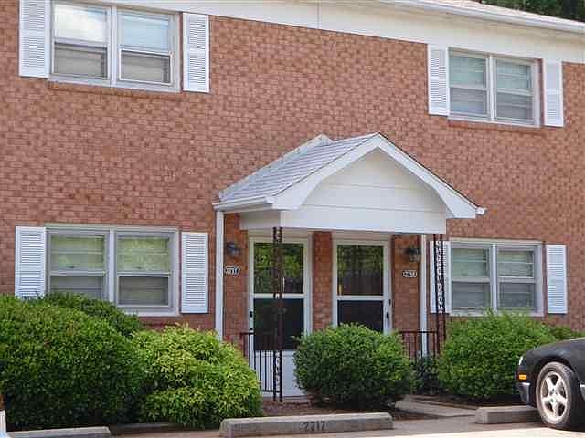 1st image of 2725 Village East Dr