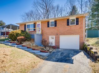 324 Kings Rd, Piney Flats, TN 37686