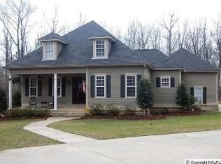 5011 Riverview Dr SE, Huntsville, AL 35803