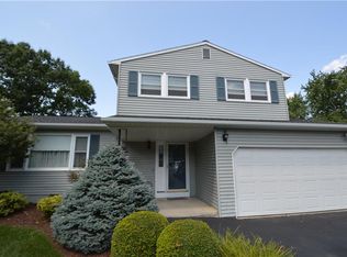 6203 Tobinlea Cir, East Syracuse, NY 13057