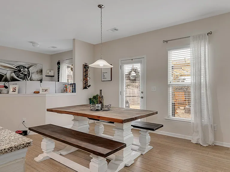 441 Timberleaf Rd — Photo 13