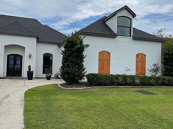 2nd image of 18223 Kenner Dr