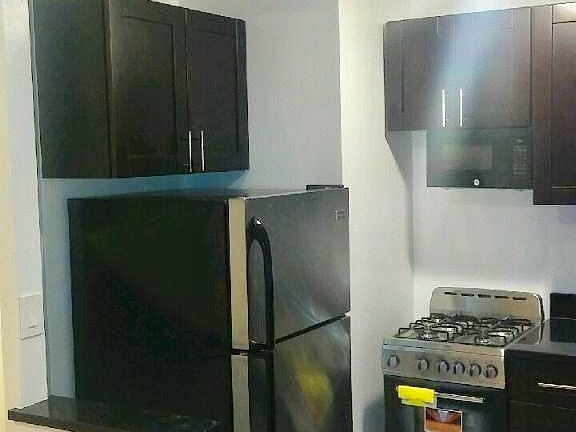 3rd image of 506 Amsterdam Ave APT 2B