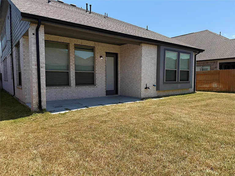 21535 Reserve Hill Ln — Photo 30