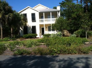 205 Crooked River Rd, Lanark Village, FL 32323