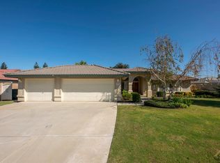 8902 Cripple Creek Ave, Bakersfield, CA 93312