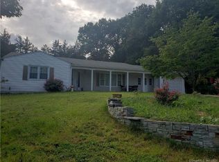 121 Percival Dr, Cheshire, CT 06410