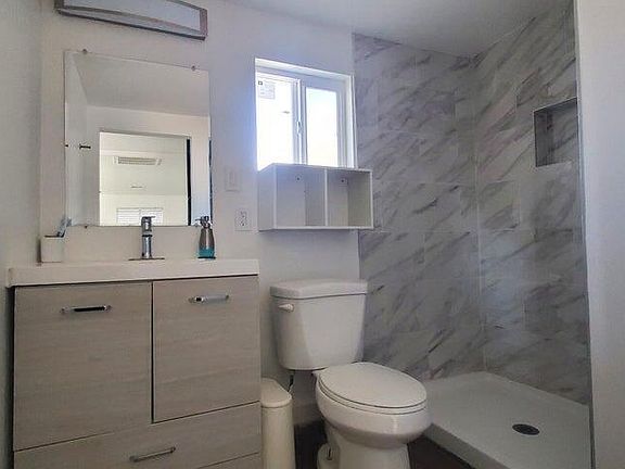 5th image of 2333 N 12th St APT 2