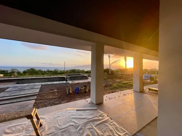 1714 Waianukole Pl #B, Lahaina, HI 96761