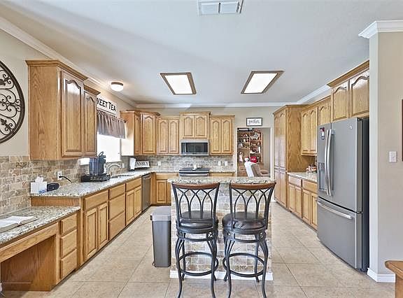 4th image of 1841 Marathon Ct