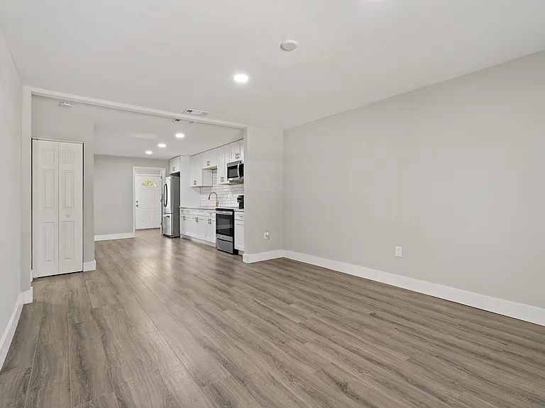3810 S Randall St #B — Photo 5