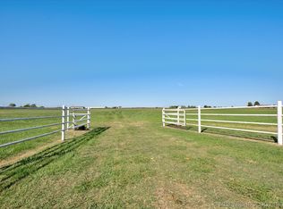 3980 North Rd, Dewey, OK 74029