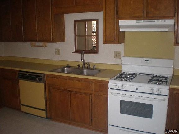 3rd image of 236 Turlock Dr