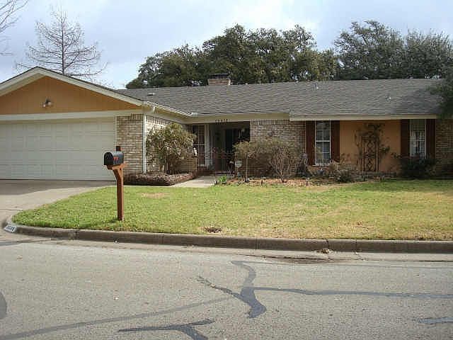 1st image of 15512 Mosscove Cir