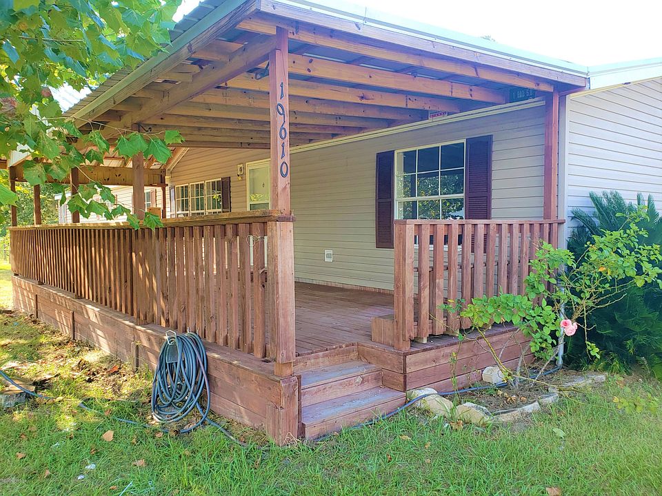 1st image of 19610 NW 135th Ln
