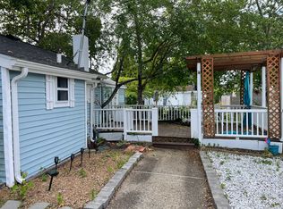 10R Barnes St #R, Wareham, MA 02571