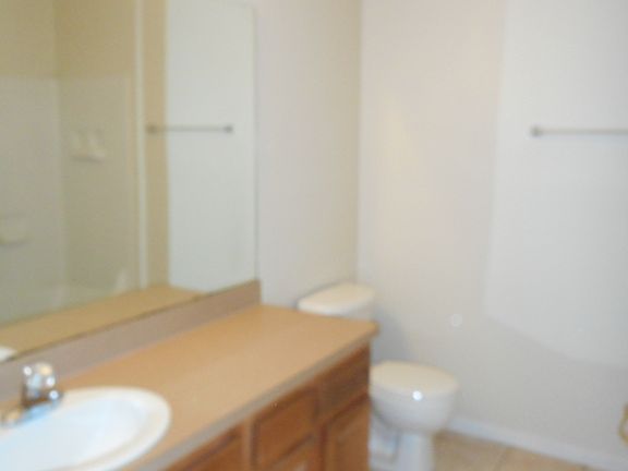5th image of 785 Oakleaf Plantation Pkwy Unit 823