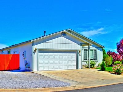 700 Strauss Ct, Sun Valley, NV, 89433