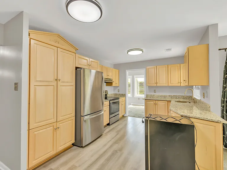 20 Running Brook Ln — Photo 11